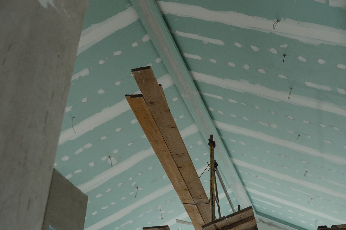 Retail Ceiling & Lighting Layout